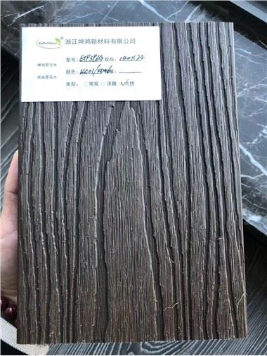 Revestimiento de suelo exterior hueco coextruido antitermitas